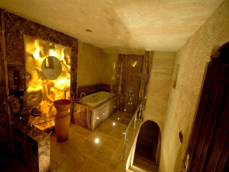 MDC CAVE HOTEL