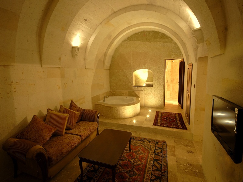 MDC CAVE HOTEL