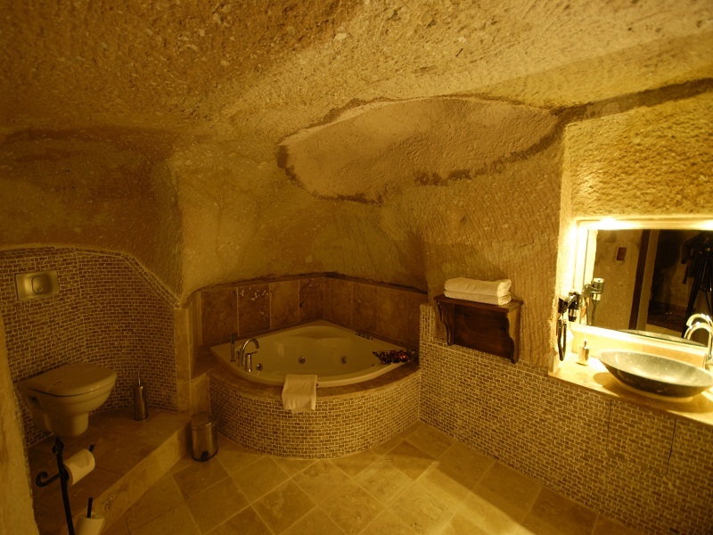 MDC CAVE HOTEL