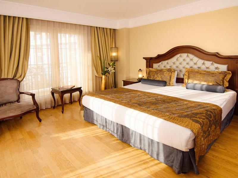 Recital Hotel