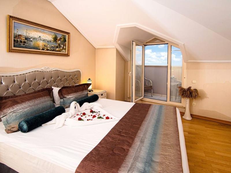 Recital Hotel