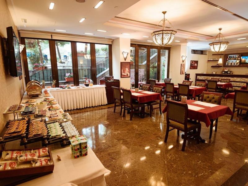 Recital Hotel