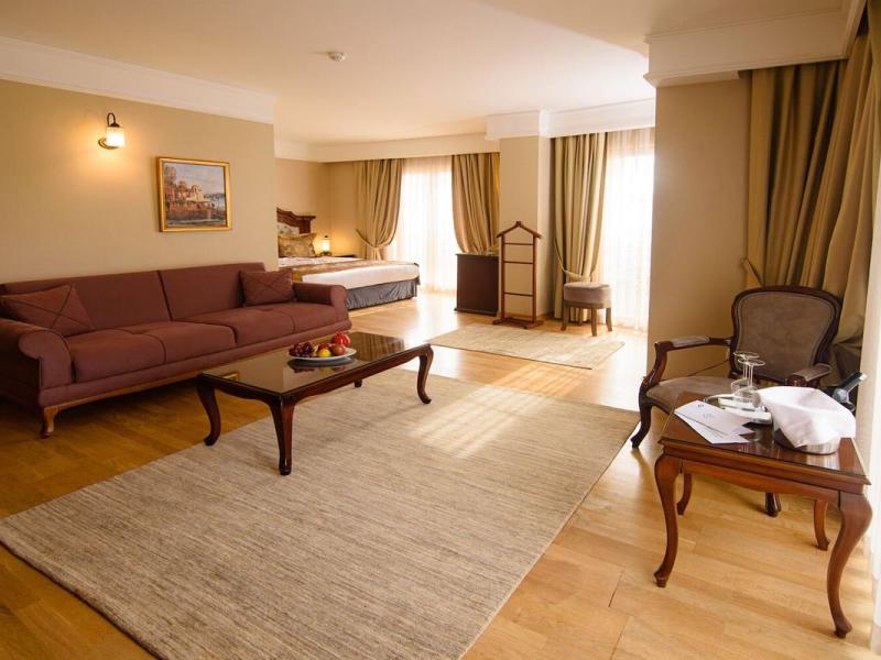 Recital Hotel