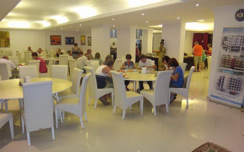Temple Beach Hotel