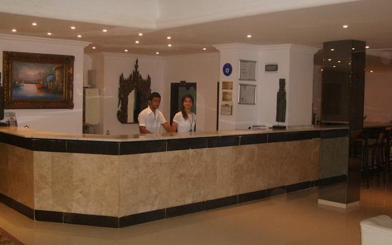 Temple Beach Hotel