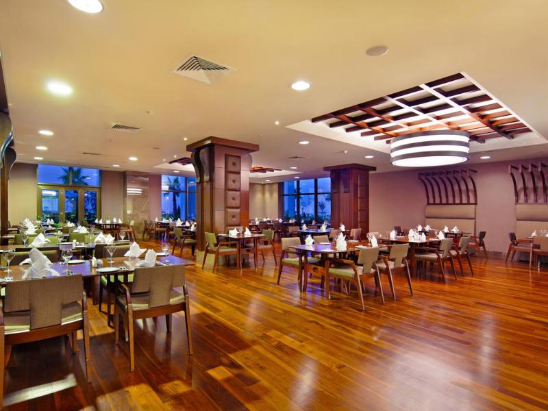 The Green Park Pendik