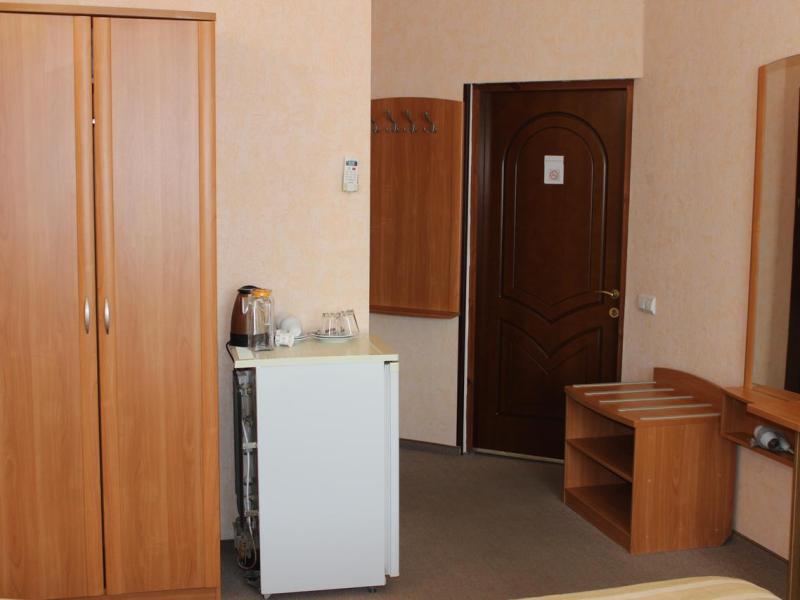 Олимп (на Горького)