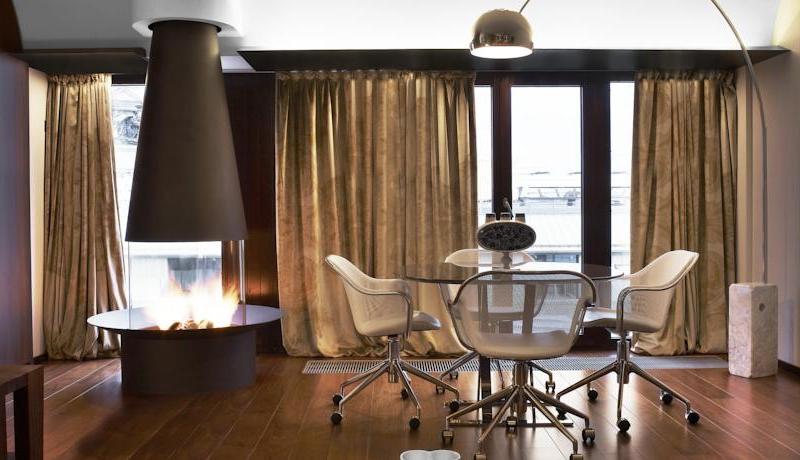 SO/ Saint Petersburg Hotel