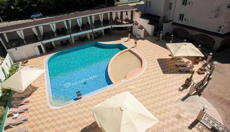 Гостиничный комплекс Дельмонт