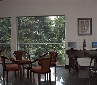 Randholee Luxury Resort