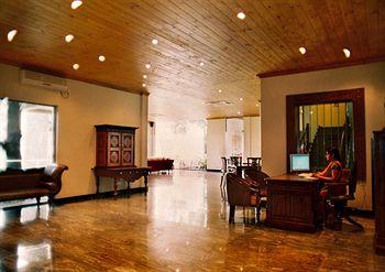 Randholee Luxury Resort