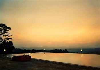 Randholee Luxury Resort