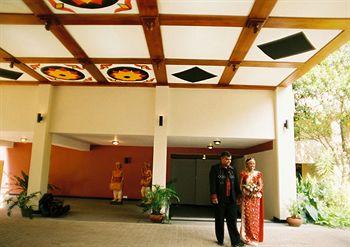 Randholee Luxury Resort