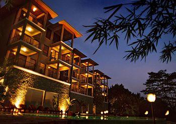 Randholee Luxury Resort