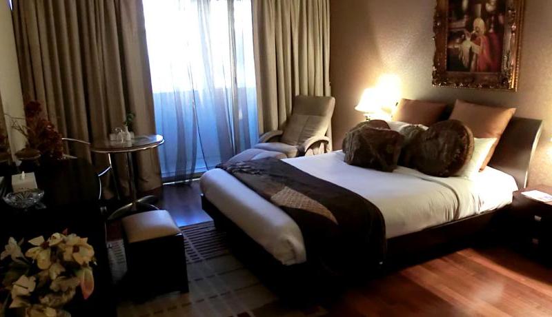 Al Muraqabat Plaza Hotel Apartments