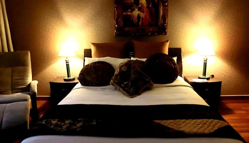 Al Muraqabat Plaza Hotel Apartments