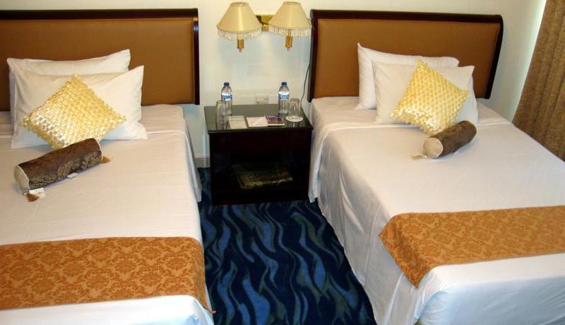 Al Muraqabat Plaza Hotel Apartments