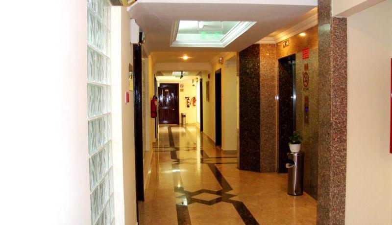 Al Muraqabat Plaza Hotel Apartments