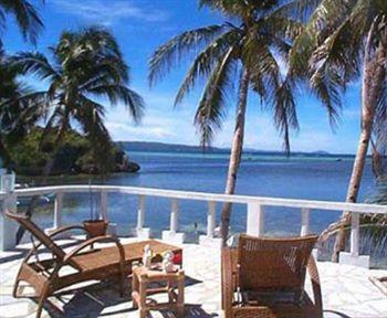 Paradise Bay Beach & Watersport Resort