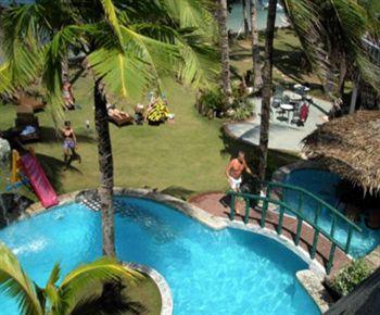 Paradise Bay Beach & Watersport Resort