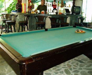 Paradise Bay Beach & Watersport Resort