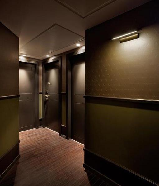 Brown TLV Urban Hotel