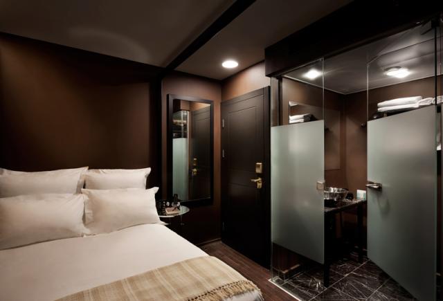 Brown TLV Urban Hotel