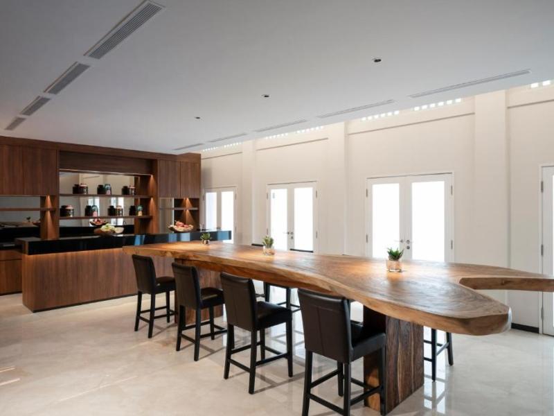 Oasia Resort Sentosa by Far East Hospitality