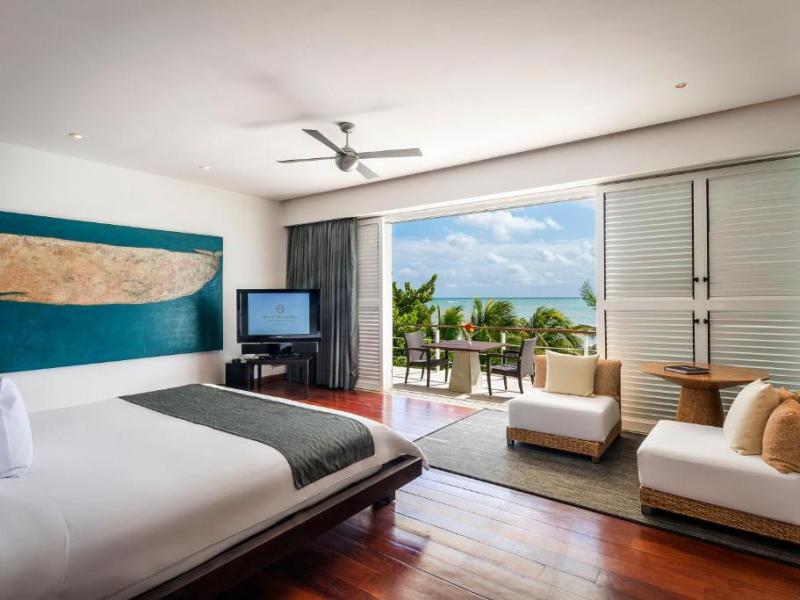 Blue Diamond Luxury Boutique (Adults Only)