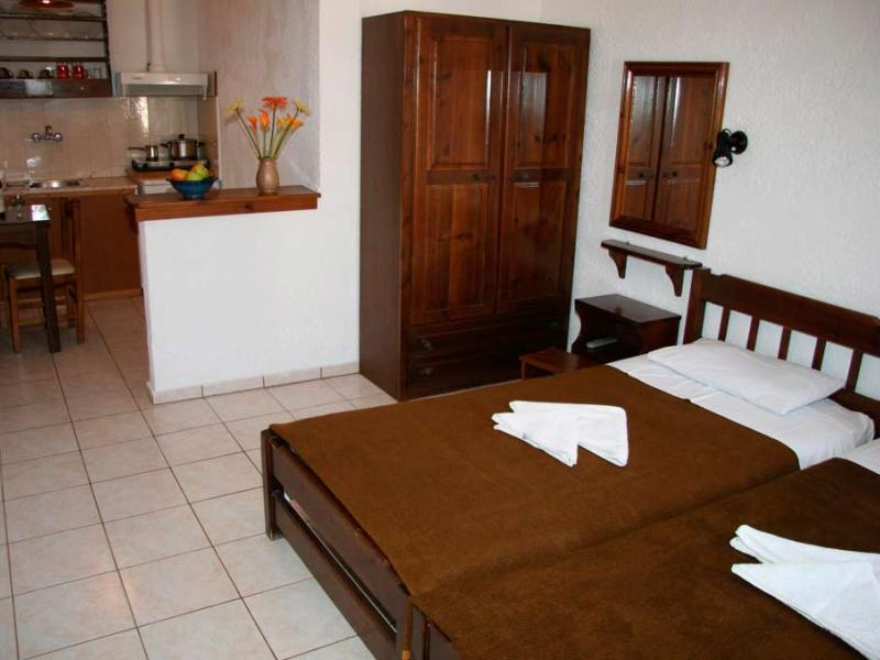 Thania Seaside Luxury Smotel