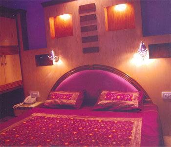 Karat 87 Hotel