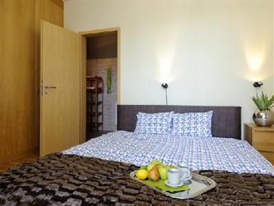 Central Passage Apartment