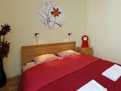 Central Passage Apartment