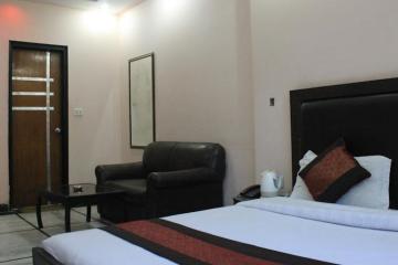Отель Hotel Apra Inn Индия, Дели, фото 4