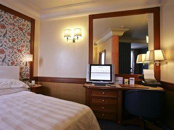 Hotel Capitol