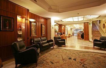 Отель Hotel Capitol Италия, Милан, фото 26
