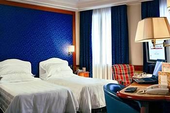 Hotel Capitol