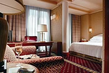Hotel Capitol