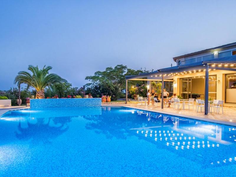 Aeria Hotel