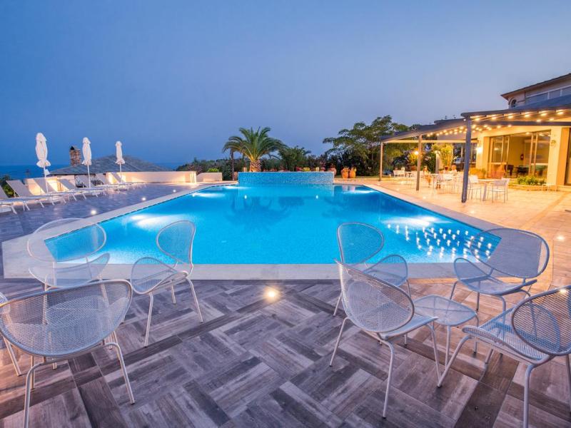 Aeria Hotel