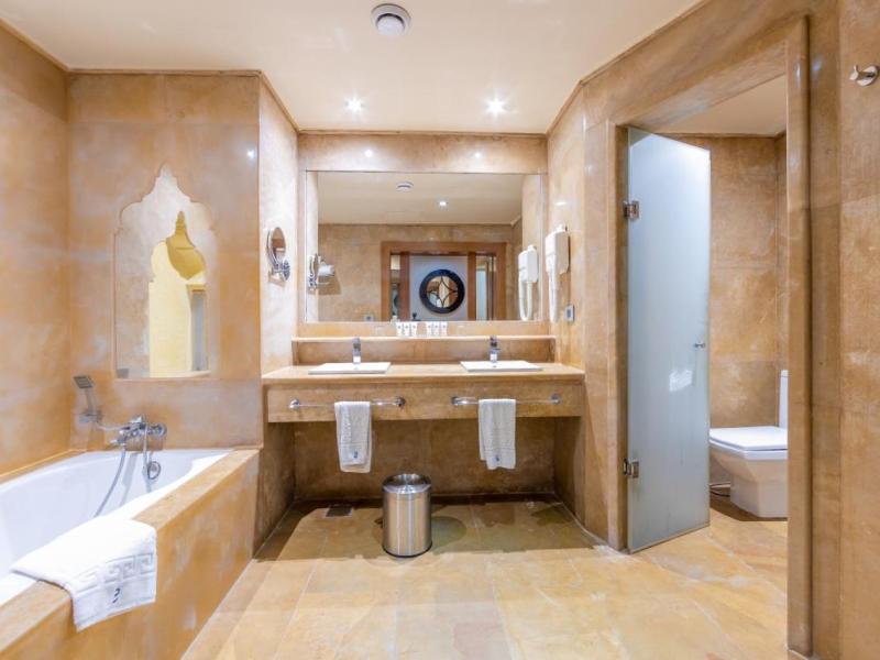 Grand Waterworld Makadi Hotel