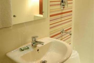 Отель Hotel Chanchal Continental Индия, Дели, фото 9