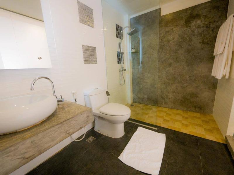 Armoni Patong Beach Hotel by Andacura