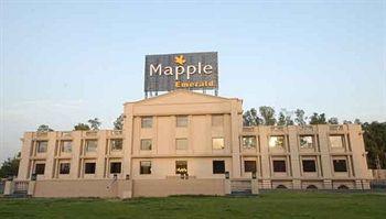 Mapple Emerald Hotel