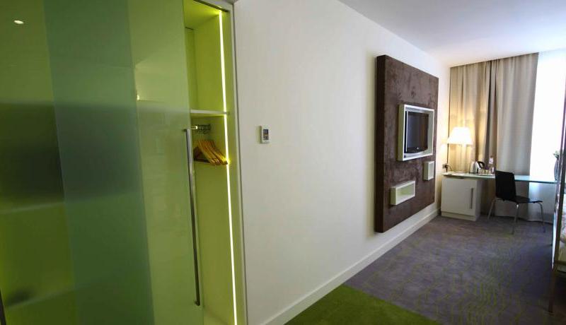 Pure White Design Prague