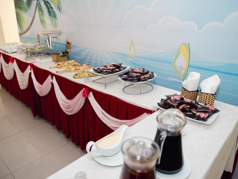 Tst Hotel (Truong Son Tung 2)