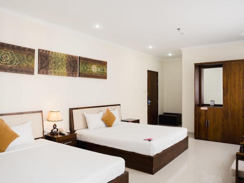 Tst Hotel (Truong Son Tung 2)