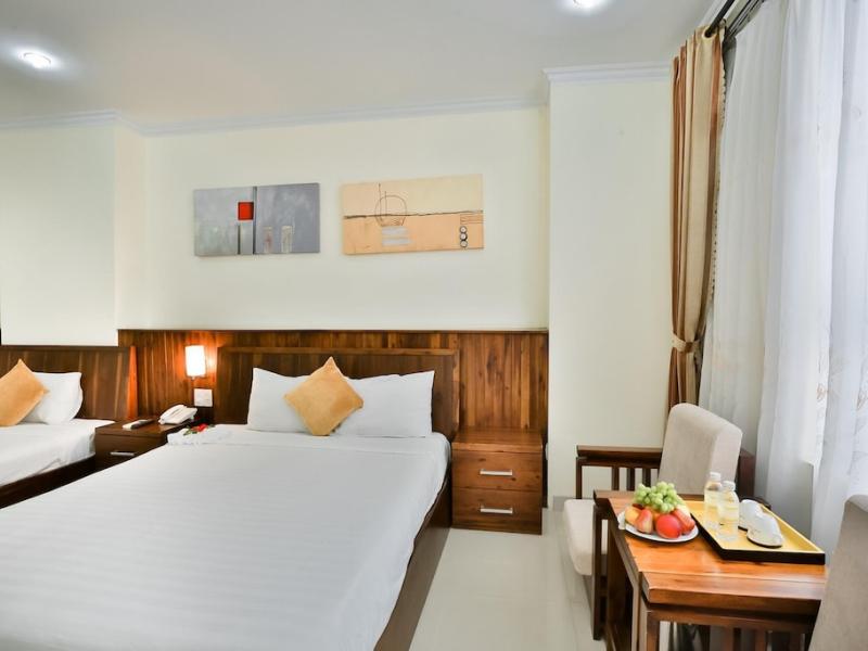 Tst Hotel (Truong Son Tung 2)
