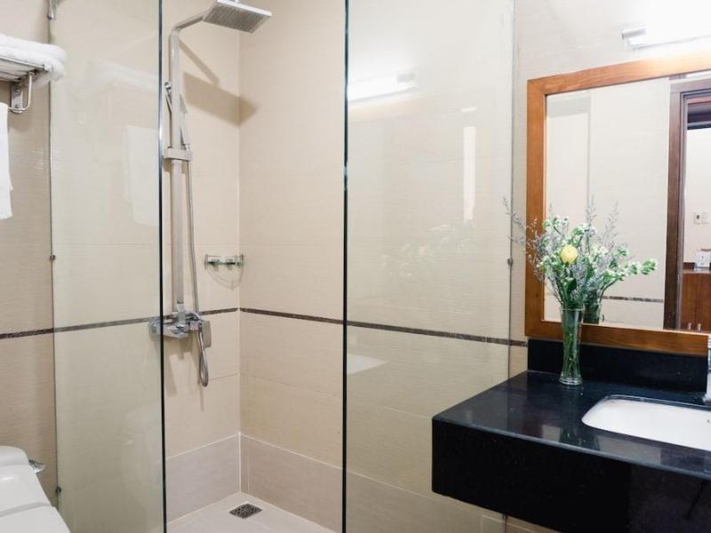 Tst Hotel (Truong Son Tung 2)