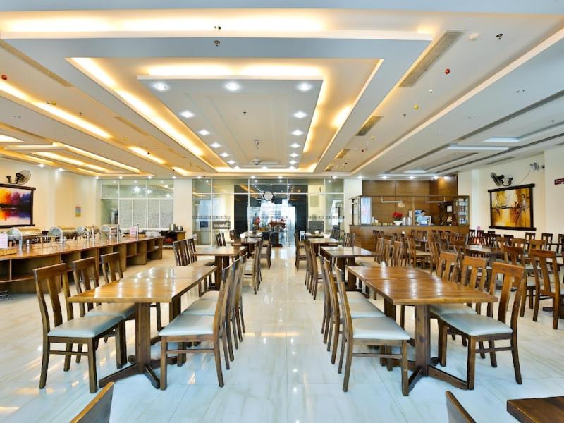 Tst Hotel (Truong Son Tung 2)